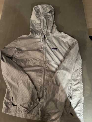 Patagonia Light wind jacket