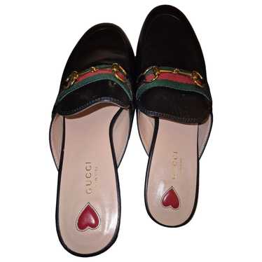 Gucci Princetown leather flats