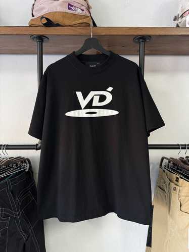 Vuja De Vuja De Logo T Shirt