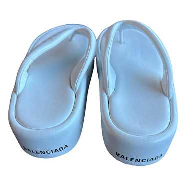 Balenciaga Leather flip flops