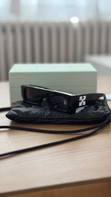 Off-White Off-White Eazy Sunglasses