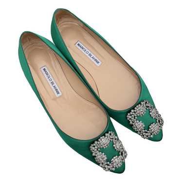 Manolo Blahnik Hangisi cloth flats