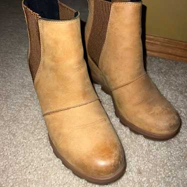 Sorel chestnut wedge boots