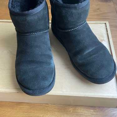 Short boots UGG