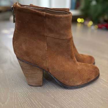 Arturo Chiang Suede Hadley Bootie Brown Size 8.5 W