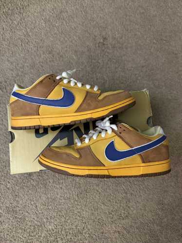 Nike Nike SB Dunk Low Newcastle