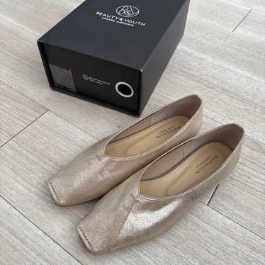 B&Y United Arrows Square Pumps 23.5