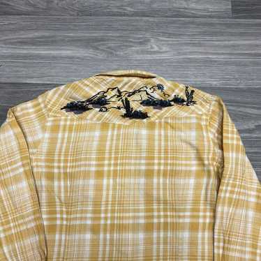 ARIAT Real Gold Snap Button Shirt Long Sleeve Yell