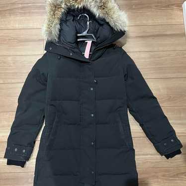 CANADA GOOSE Down Jacket