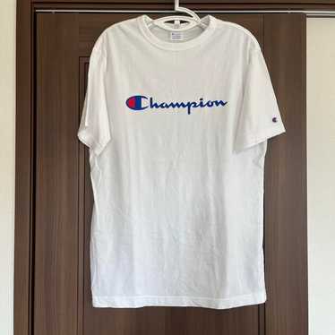 Excellent condition Champion T-shirt, white T-shir