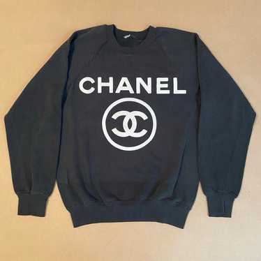 Vintage 80s Chanel BL raglan style black sweatshir