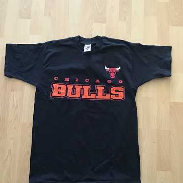 Vintage 90s Chicago Bulls Tee