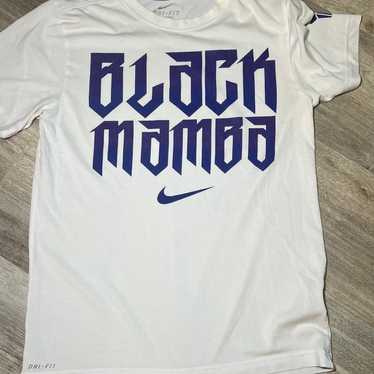 Nike men’s black mamba size small