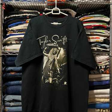 Vintage Taylor Swift T-shirt