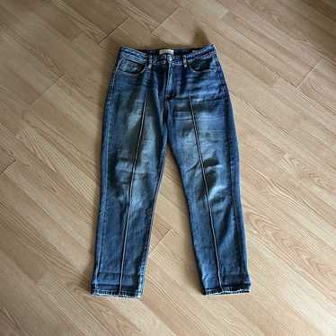 PacSun Medium Wash Mom Jean Women’s 29