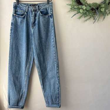 PRETTYLITTLETHING Vintage Wash Mom Jeans