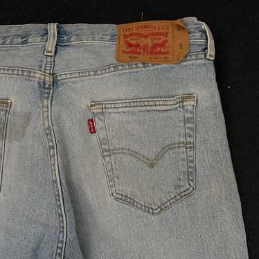 Levi’s 501 jeans