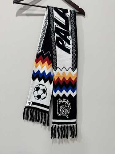 Palace FW16 Palace Bulldog Scarf