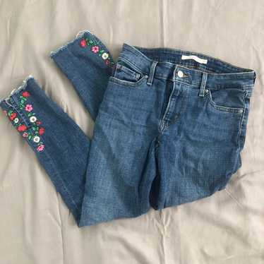 Levi's 711 jeans