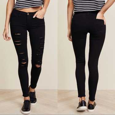 Frame Le Skinny Jeanne Distressed Jeans