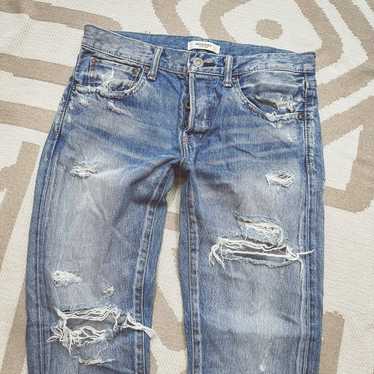 MOUSSY vintage straight leg distressed medium wash