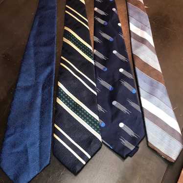 Men’s Blue tie bundle/ set of 4