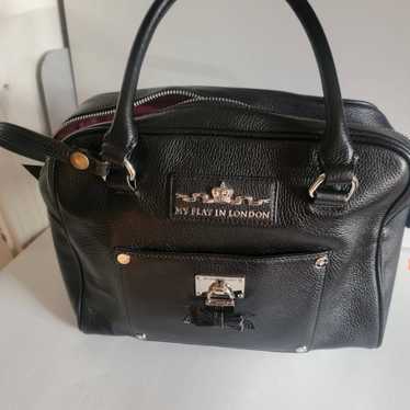 My Flat in London black Leather purse