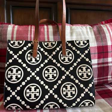 Tory Burch T MONOGRAM CONTRAST EMBOSSED TOTE