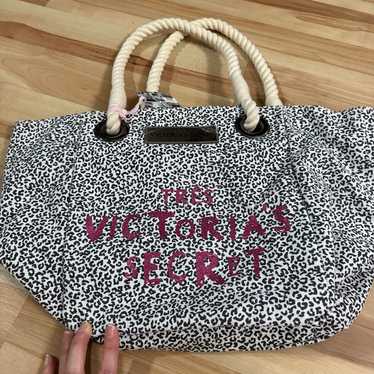 Vintage Victoria secret bag - leopard