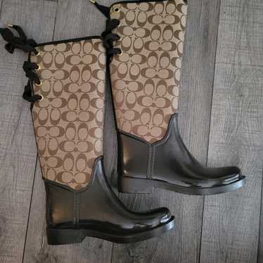 Coach boots brown size 6