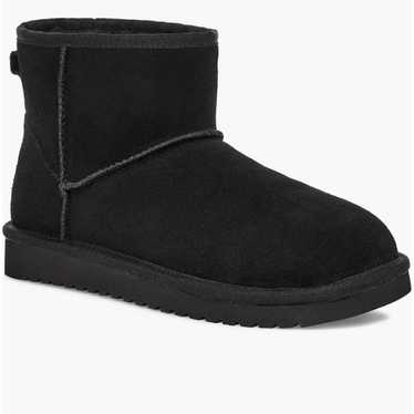 NWOT Ugg Koolaburra Booties