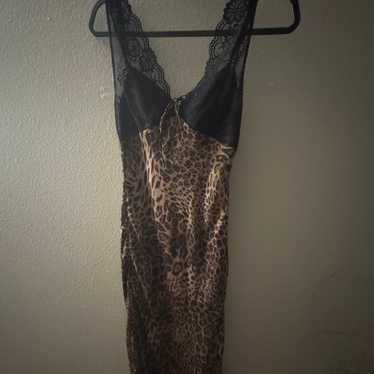 Urban outfitters kiss the sky moss lace & leopard 