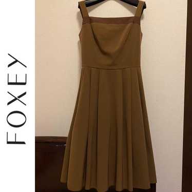 Excellent condition Foxy New York 38☆ Brown dress