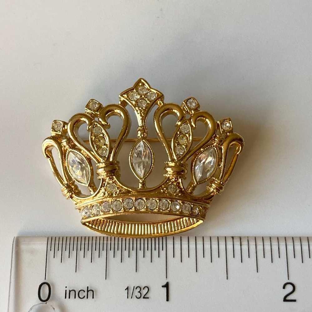 Vintage KJL for Avon rhinestone crown brooch pin - image 4