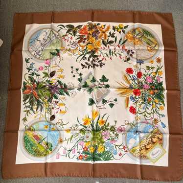 Old GUCCI Silk Scarf V.ACCORNERO "Scenery of the F