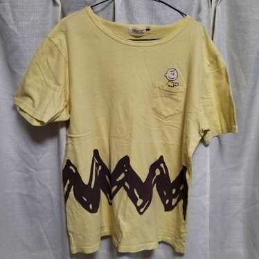 PEANUTS Charlie Brown T-shirt