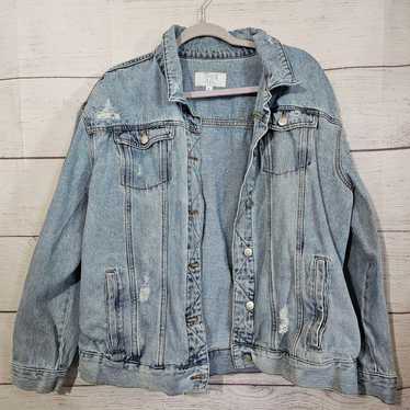 Time and Tru LightWash Denim Jacket