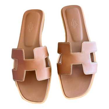 Hermès Leather flats