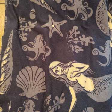 NWOT LLR OS mermaid leggings