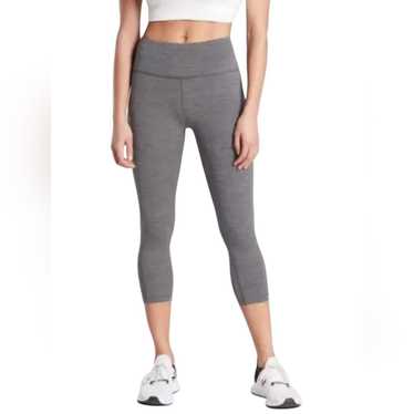 Athleta Athleta Ultimate stash pocket capri Large