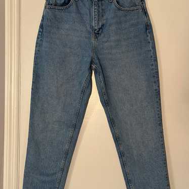 Zara Mom Jeans light wash size 8