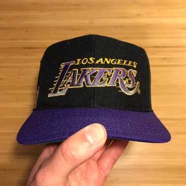 Los Angeles Lakers Vintage cap 幻 90s il_340x270.5638916581_9wr3.jpg