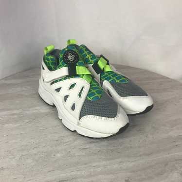 Nike Air Huarache Plus Sneakers