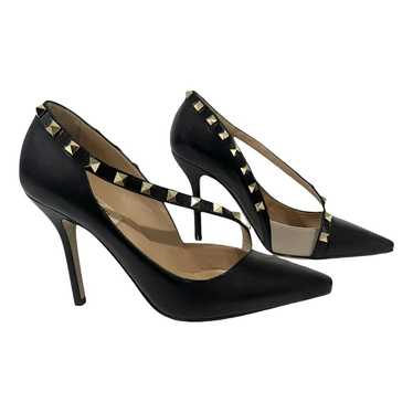 Valentino Garavani Rockstud leather heels