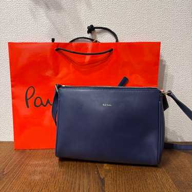 Paul Smith shoulder bag.