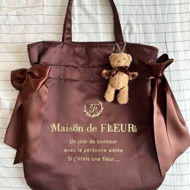 Maison de Fleur Bear Ribbon Tote