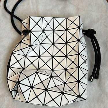 Issey miyake baobao prism - Gem
