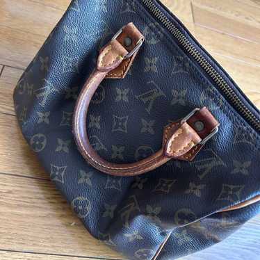 Louis Vuitton Speedy