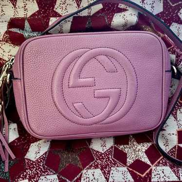 AUTHENTIC Gucci SOHO Crossbody Shoulder Bag Pink G