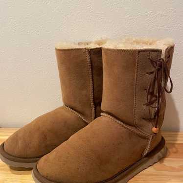 UGG Australia Sheepskin Boots Lace-Up